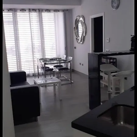 Διαμέρισμα 3 Gran8nerja *