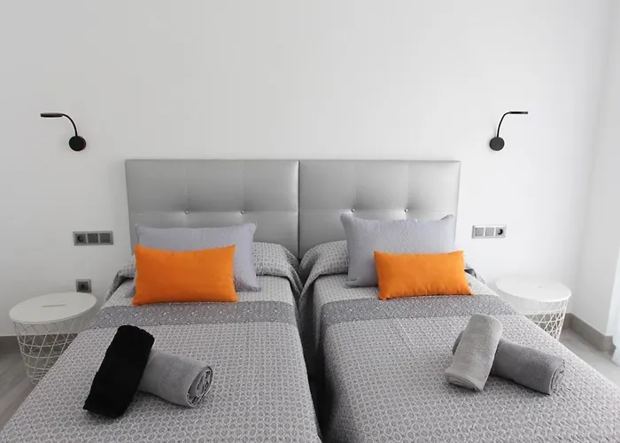 3 Gran8nerja Apartman Nerja