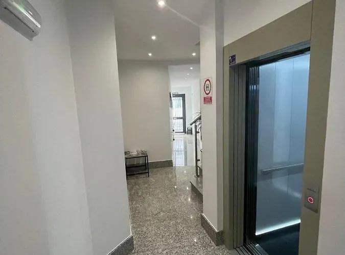 3 Gran8nerja * Nerja